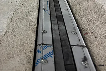 Profile aluminiowe do dylatacji - uniwersalne rozwiązania dla nowoczesnych obiektów